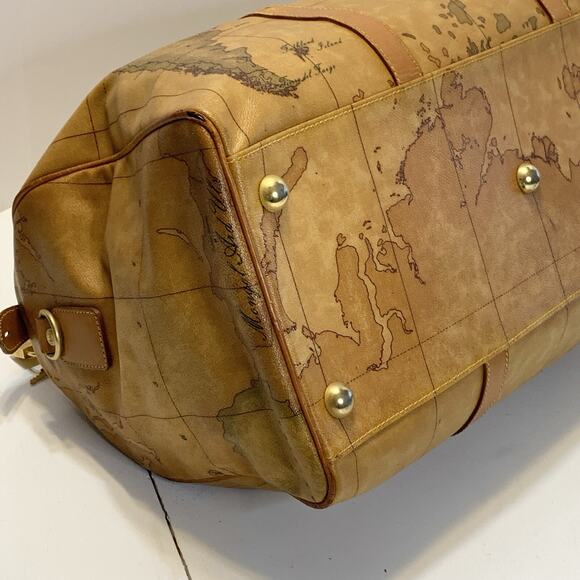 Vintage Alviero Martini 1A Classe Geo Weekender Travel Duffle Bag World Map 20" - Picture 12 of 16